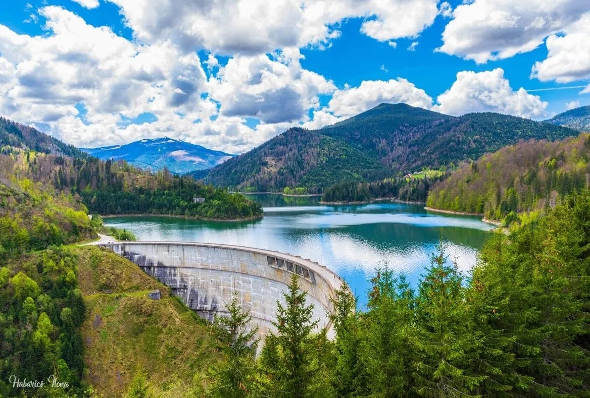 Tapet textil 1,5 X 2,2 m "Lacul Dragan"