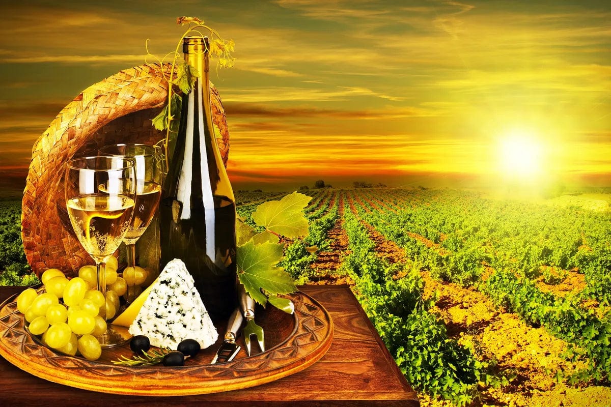 Tablou Canvas - O sticla de vin la apus