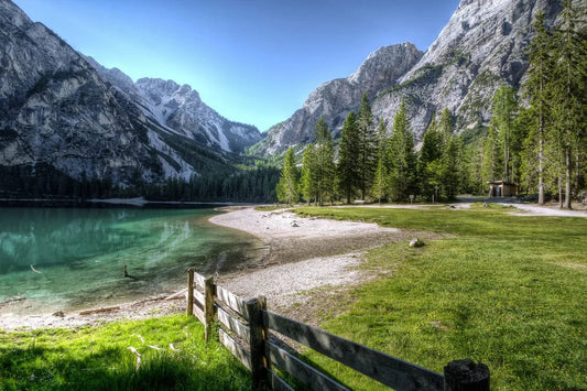 Tablou Canvas - Peisaj cu Lac in Munti