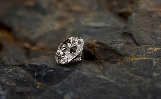 Tablou Canvas - Diamant pe piatra - Cameradevis.ro