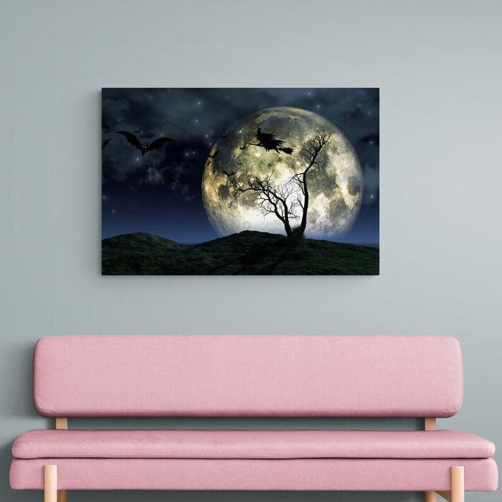 Tablou Canvas - Vrajitoare in zbor - Cameradevis.ro