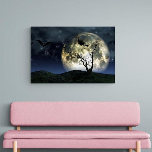 Tablou Canvas - Vrajitoare in zbor - Cameradevis.ro