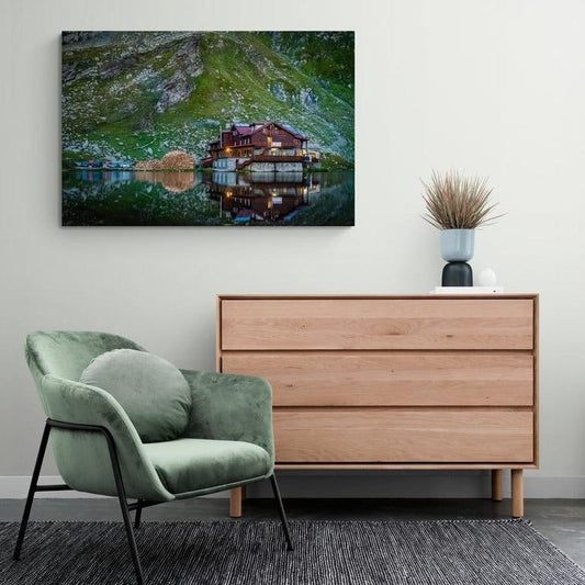Tablou canvas romanesc - Cabana Balea - Cameradevis.ro Cameradevis.ro