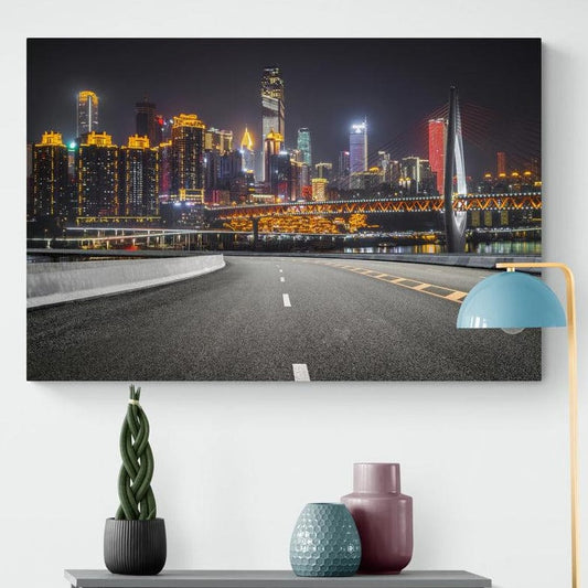 Tablou canvas - Intrarea in metropola pe timp de noapte - Cameradevis.ro Cameradevis.ro