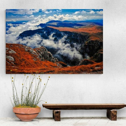 Tablou canvas romanesc - Cu capul in nori - Cameradevis.ro