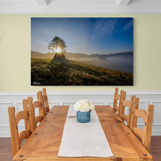 Tablou canvas romanesc - Rasarit special la Dumesti - Cameradevis.ro