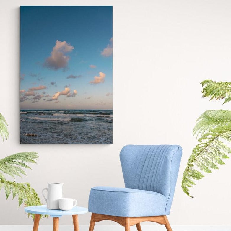 Tablou canvas romanesc - Glazing clouds - Cameradevis.ro