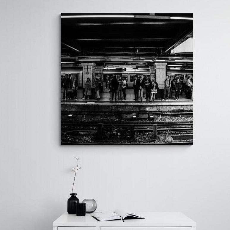 Tablou canvas romanesc - London Train Station - Cameradevis.ro