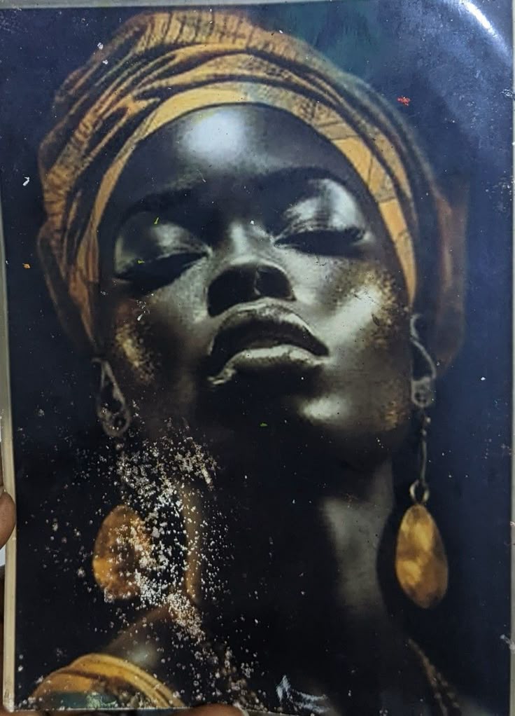 Tablou decorativ - Chip African în Aur