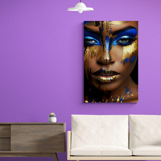 Tablou Canvas - Eleganta Feminină Albastră cu Accente Aurii