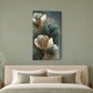 Tablou decorativ - Flori de smarald pe perete, in camera - Zibo.ro