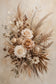 Tablou decorativ cu buchet de flori uscate in tonuri bej si crem