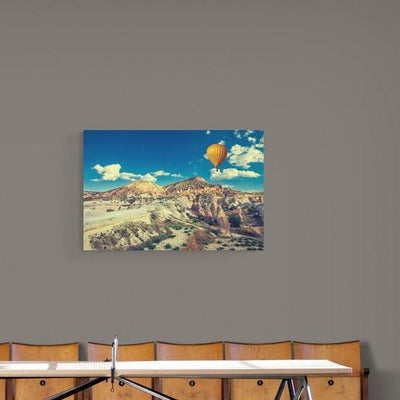Tablou Canvas - Balon in desert