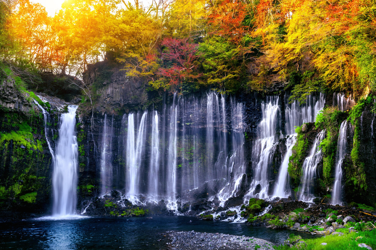 Tablou decorativ - Cascade de toamnă aurie